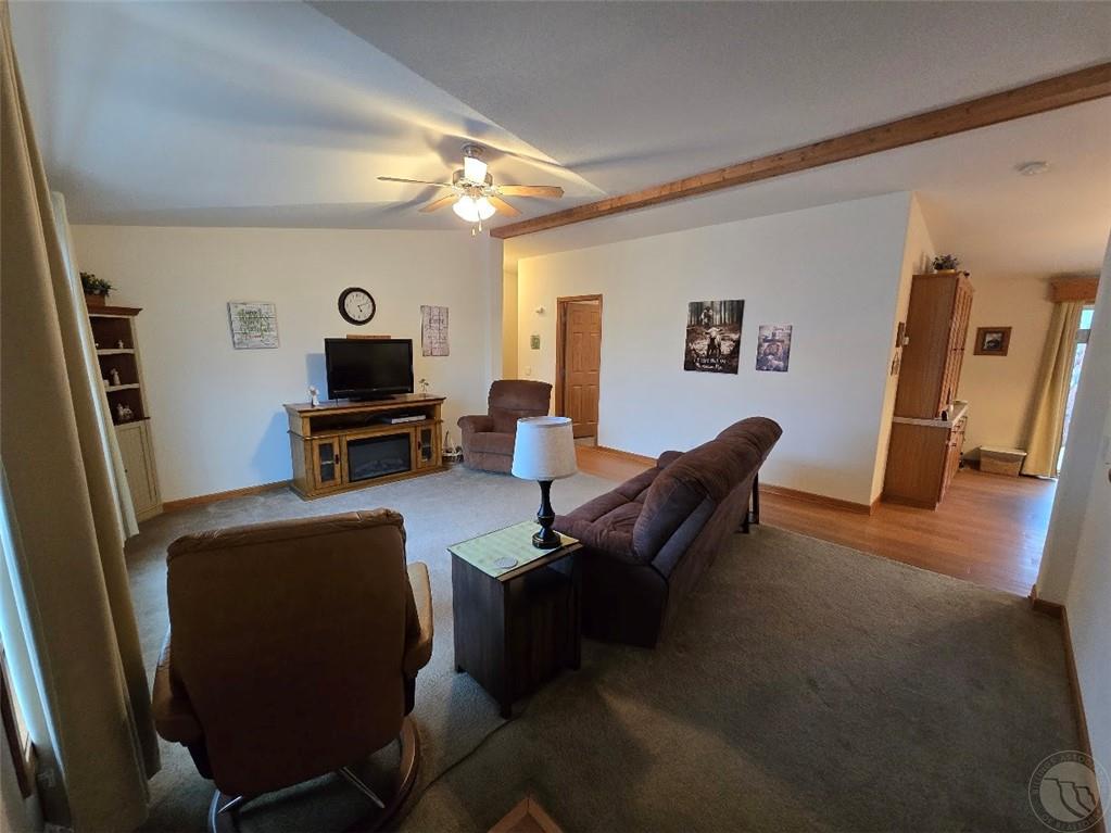 209 Hauser Street Property Photo 5