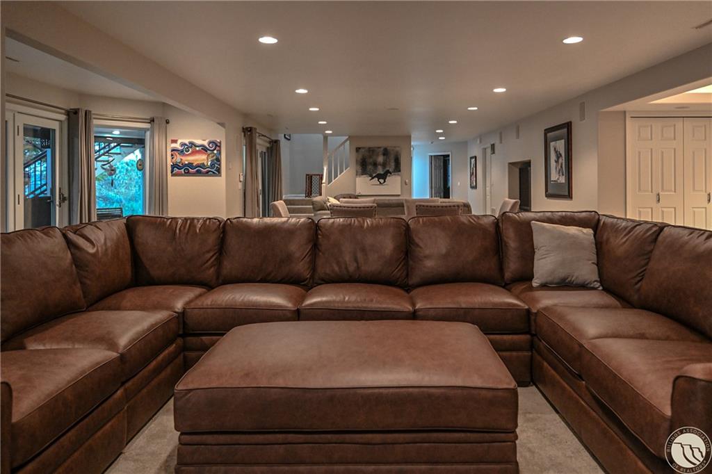 1100 Evergreen Drive Property Photo 21