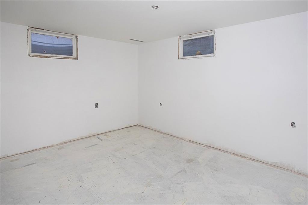 220 Pueblo Drive Property Photo 24