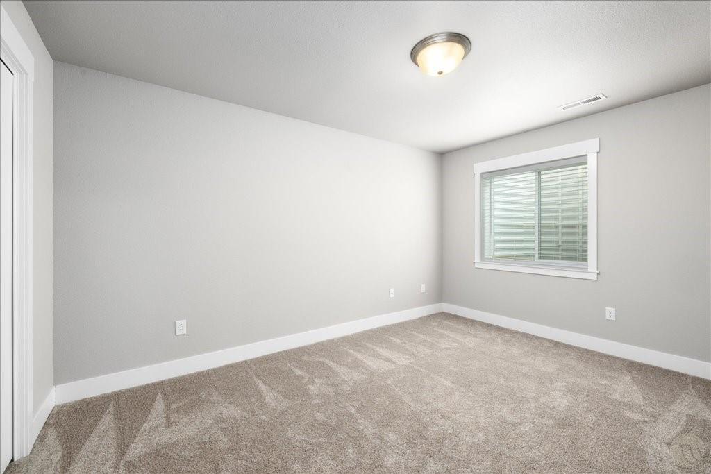 1809 Annas Garden Ln Property Photo 19