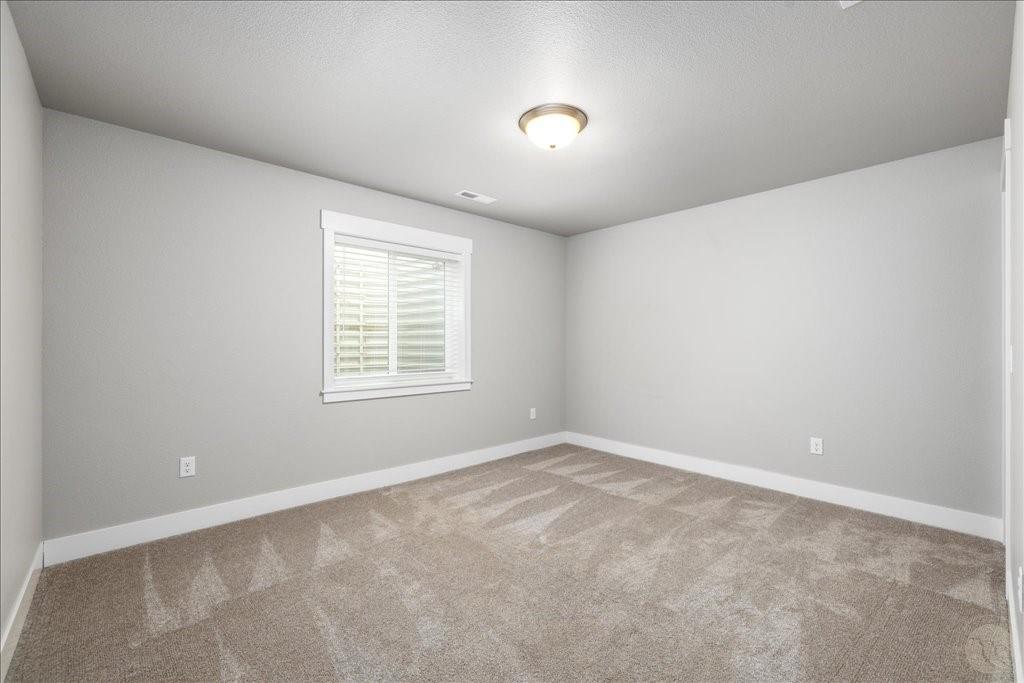 1809 Annas Garden Ln Property Photo 21