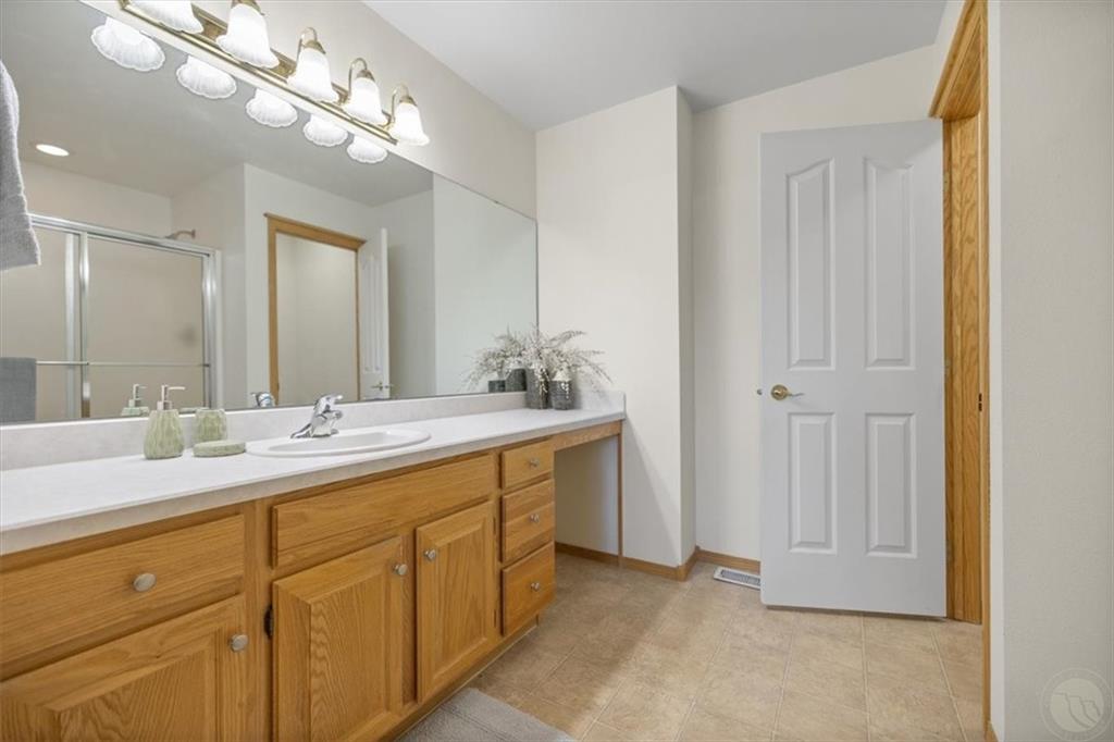 3131 Solar Boulevard 9 Property Photo 16