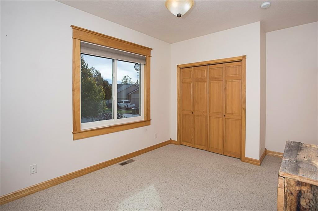 6730 Cove Creek Dr Property Photo 16