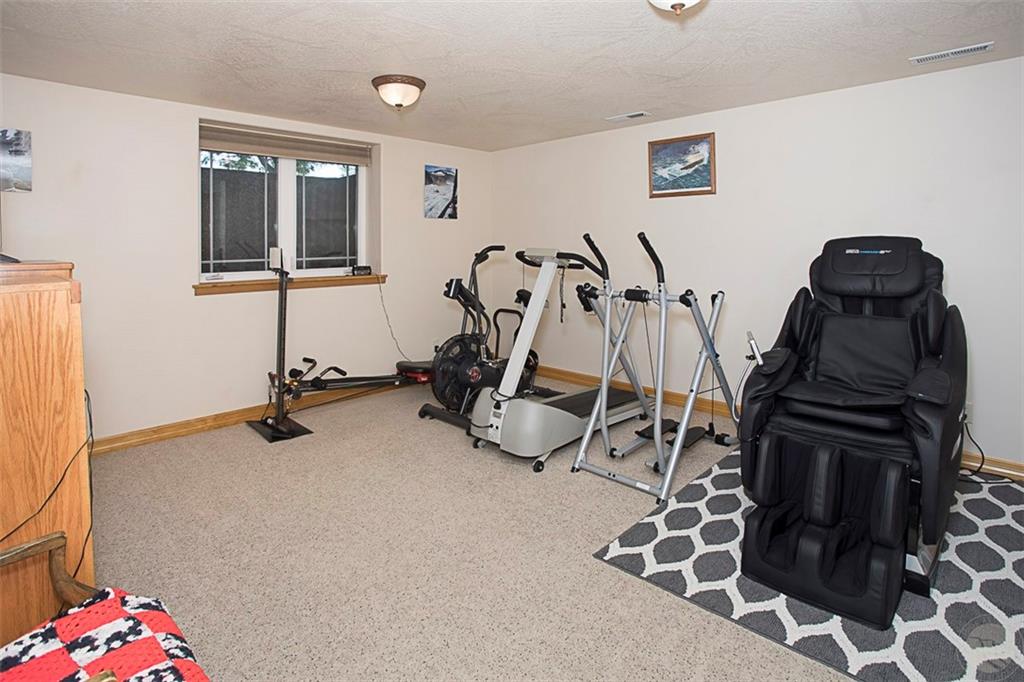 6730 Cove Creek Dr Property Photo 20