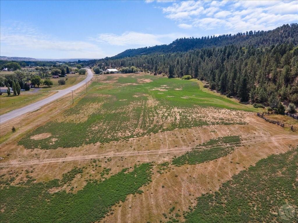 4552 Highway 78 Property Photo 12
