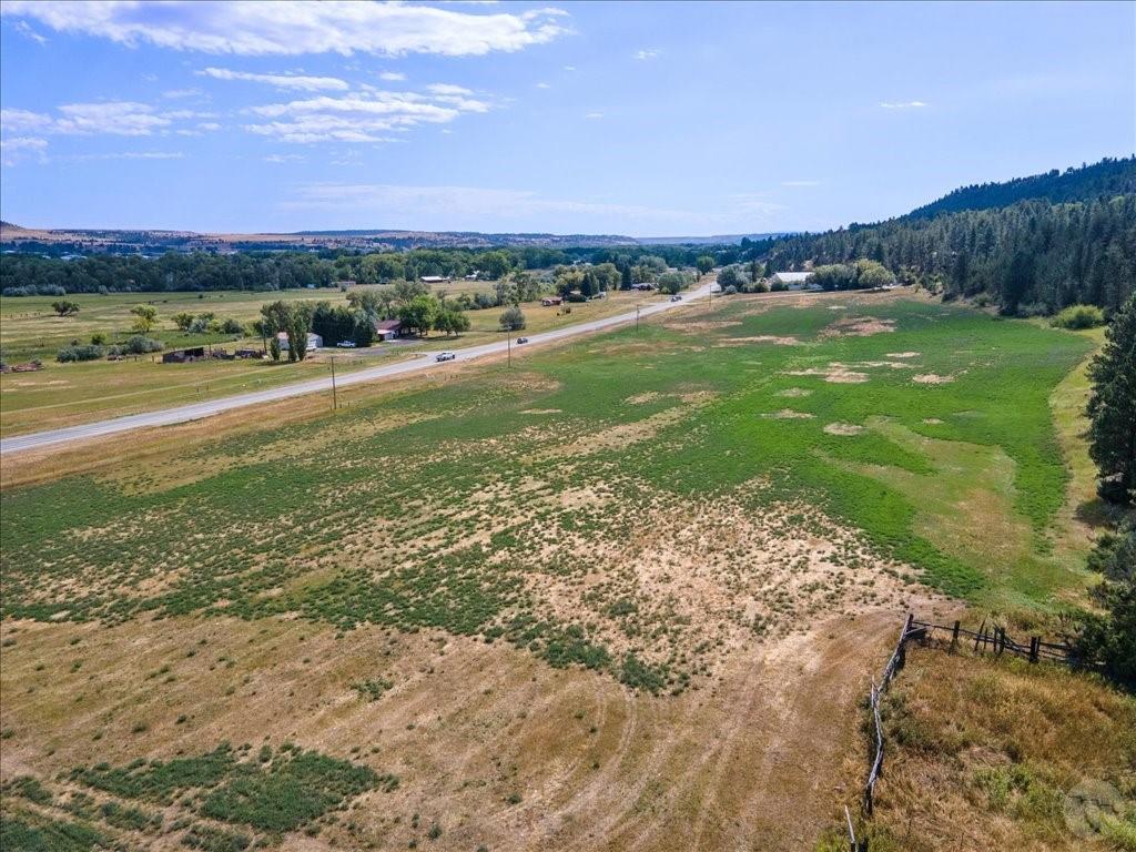4552 Highway 78 Property Photo 13