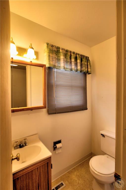 1534 Maurine Street Property Photo 8