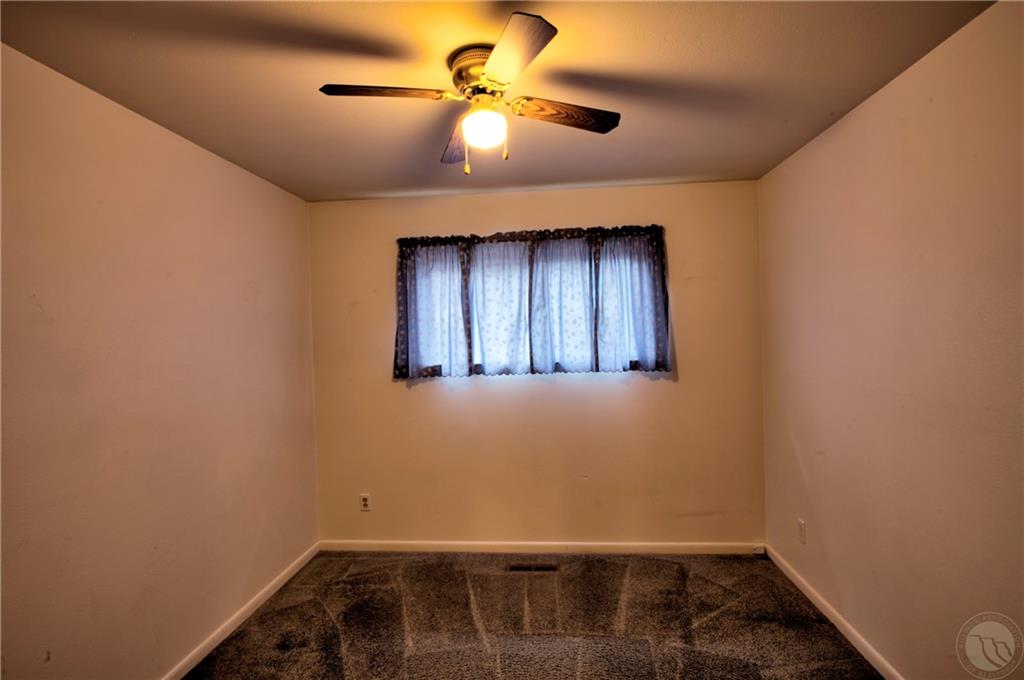 1534 Maurine Street Property Photo 9