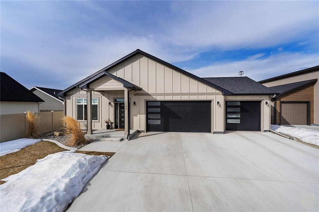 1106 Daybreak Drive Property Photo 1