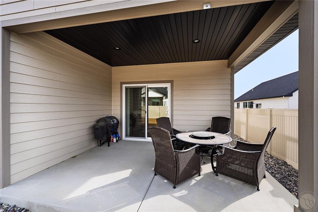 1106 Daybreak Drive Property Photo 21