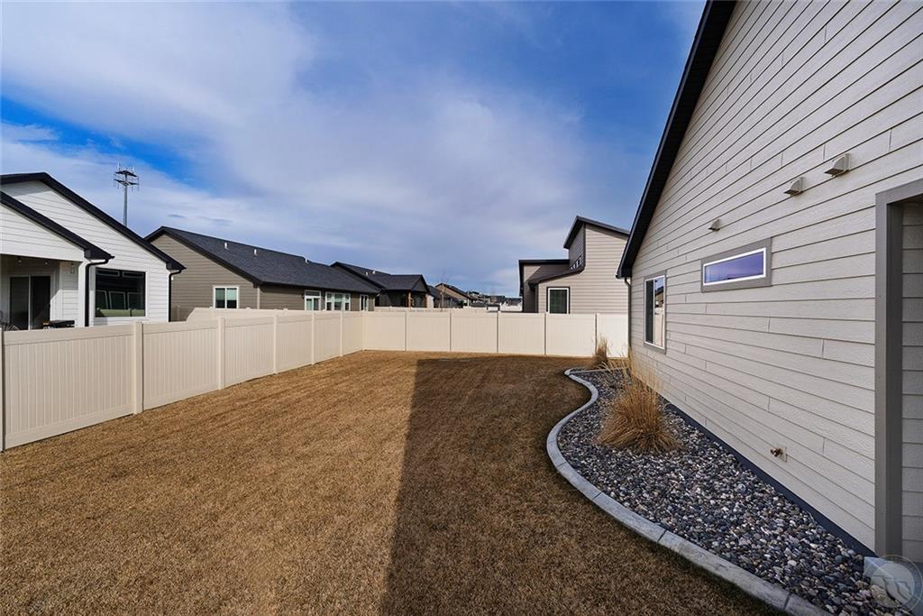 1106 Daybreak Drive Property Photo 22