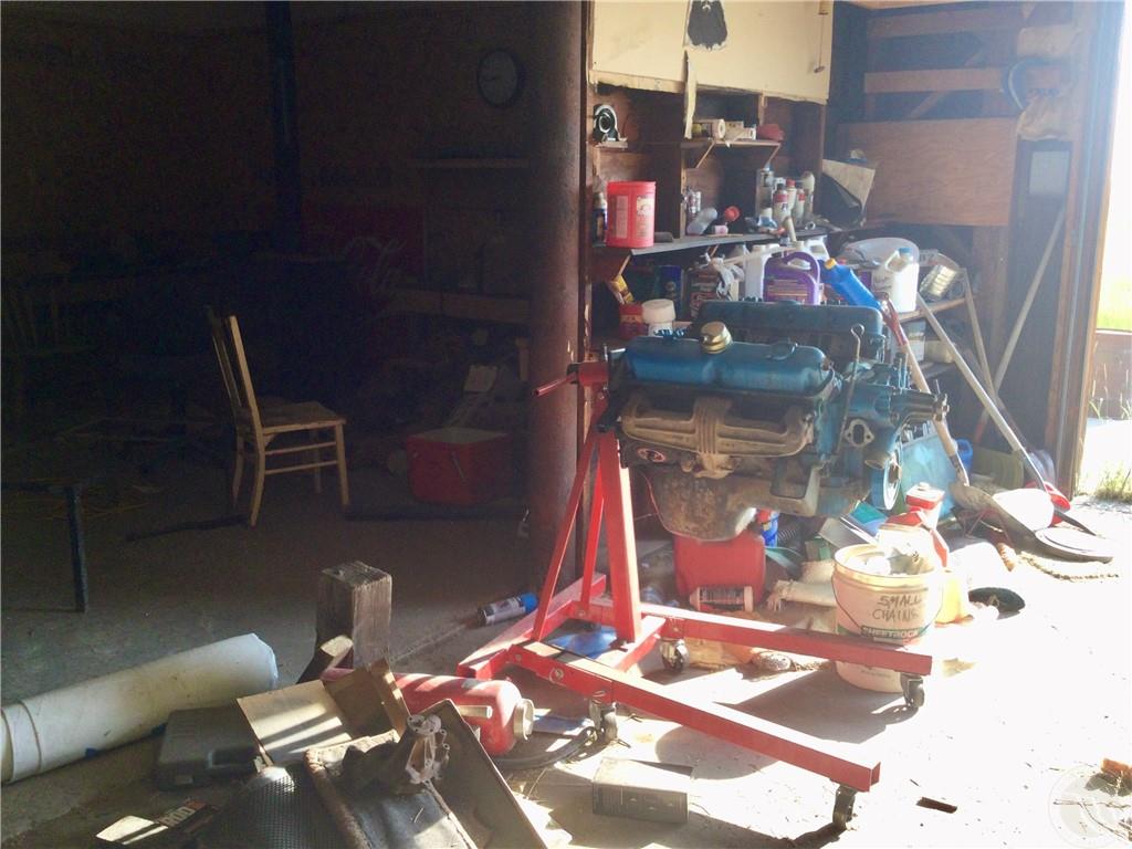 511 Glacier View Road Property Photo 29