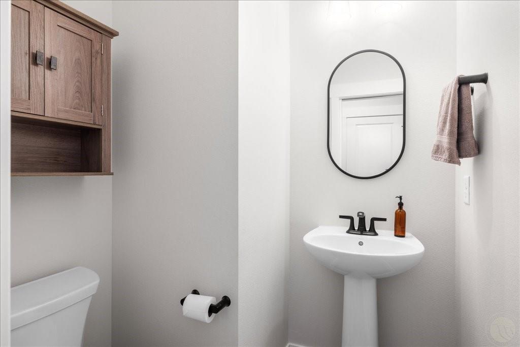 6115 Eva Marie Ln Property Photo 11