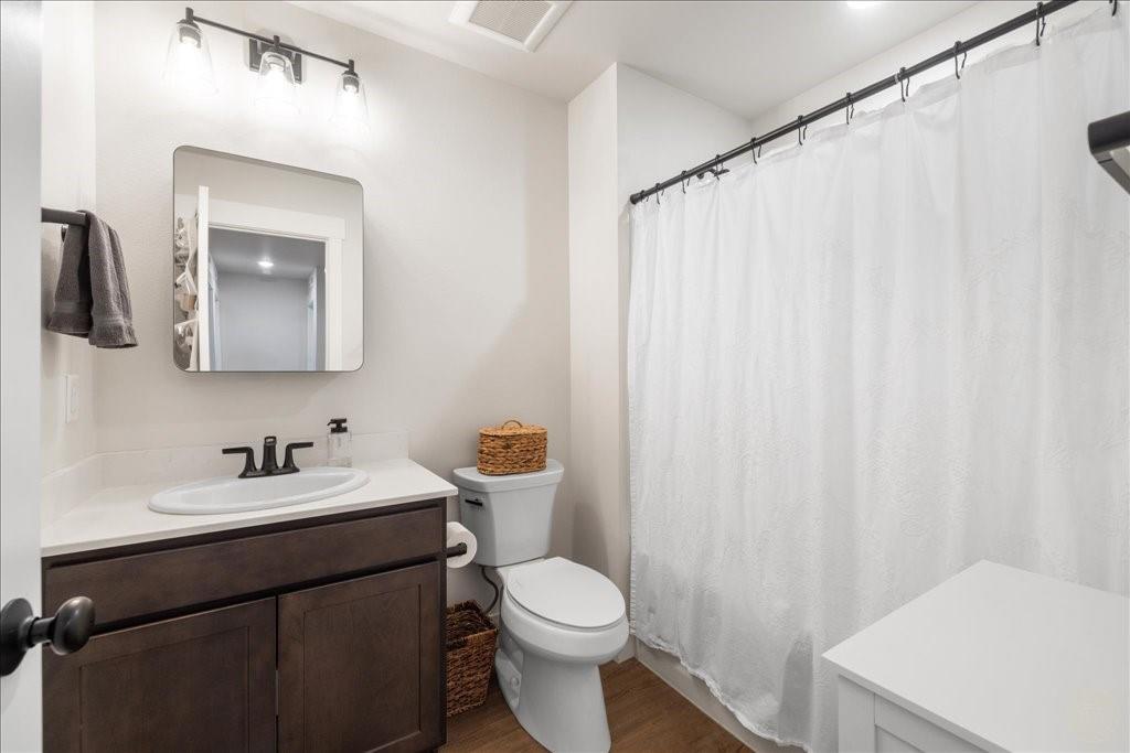 6115 Eva Marie Ln Property Photo 19