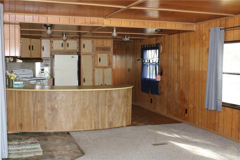 103 N 3rd Street Property Photo 4