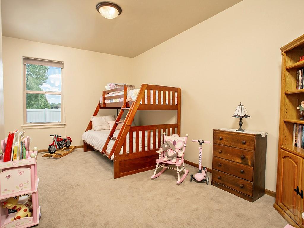 4231 Julaura Ln Property Photo 17