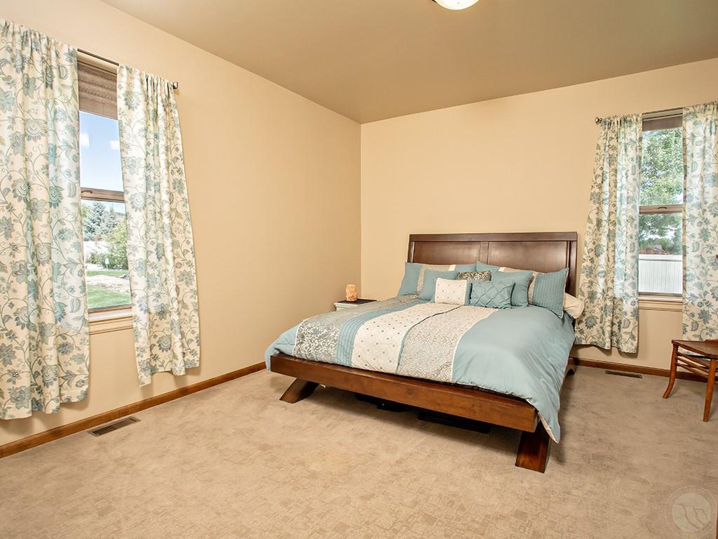 4231 Julaura Ln Property Photo 18