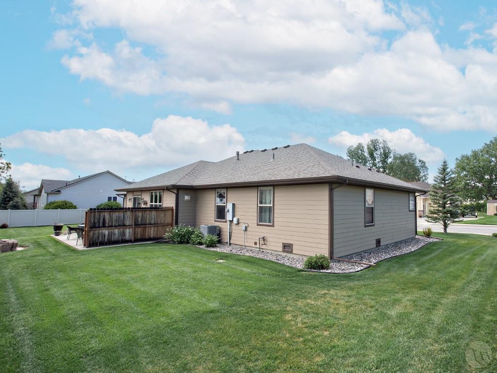 4231 Julaura Ln Property Photo 22