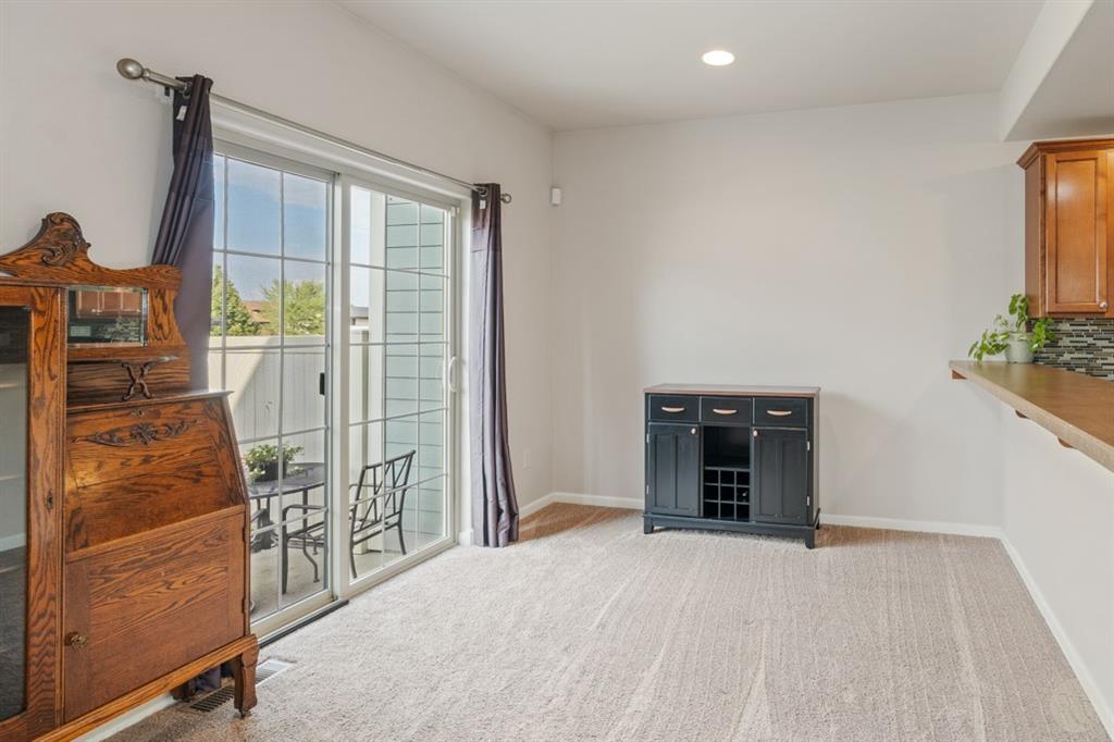 1650 Inverness Dr 13 Property Photo 8