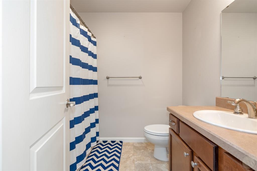1650 Inverness Dr 13 Property Photo 22