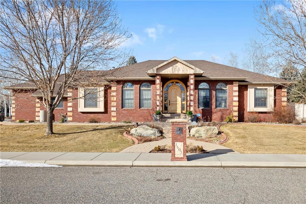 1605 Forest Park Drive Property Photo 1