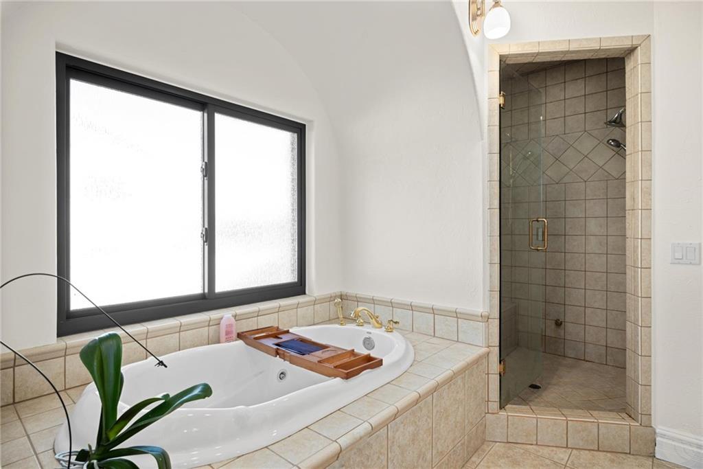 1605 Forest Park Drive Property Photo 15