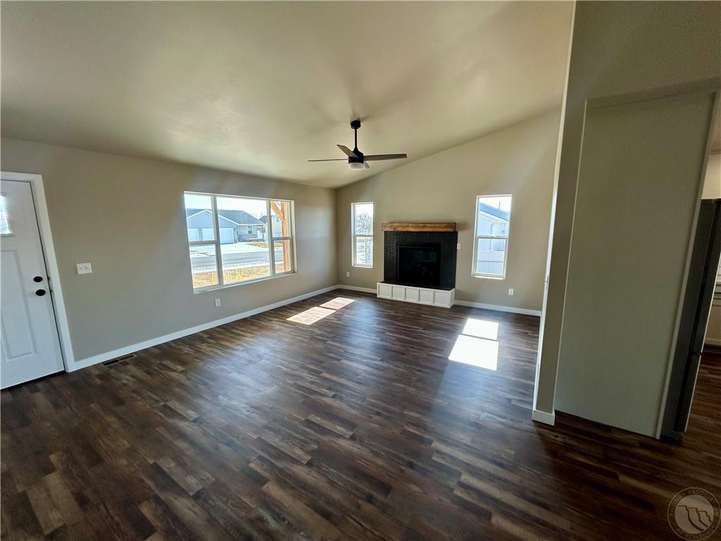 1026 Jenea Dr Property Photo 7