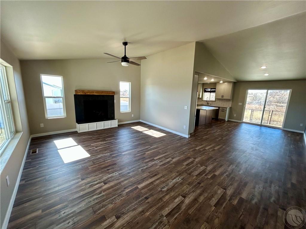 1026 Jenea Dr Property Photo 8