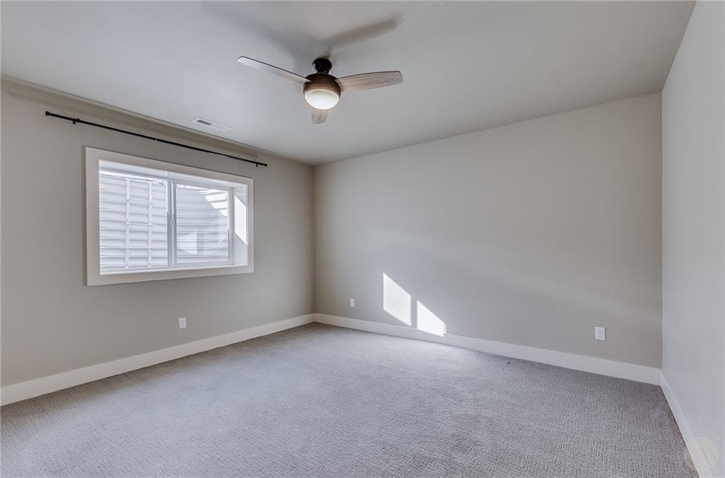 2710 Cornell Circle Property Photo 7
