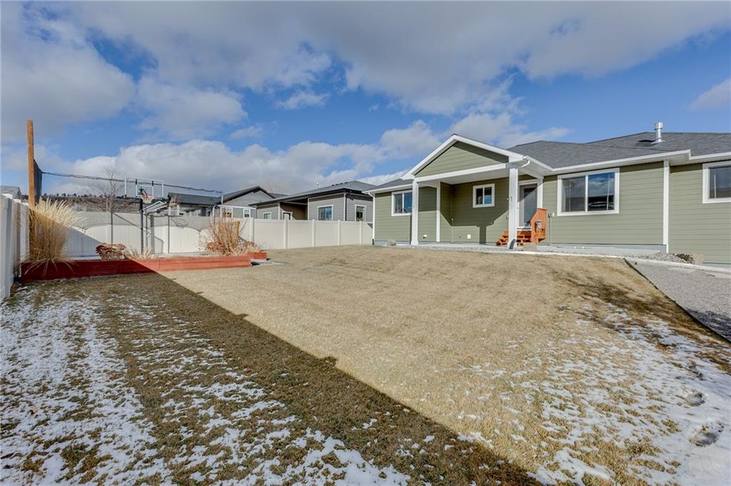 2710 Cornell Circle Property Photo 8