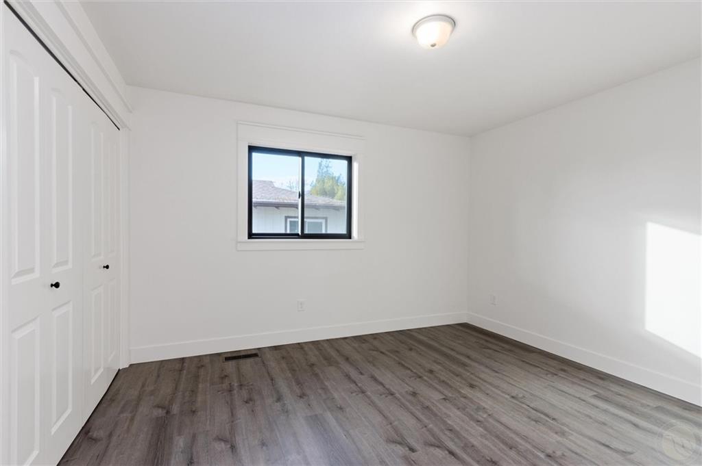 2042 Green Terrace Drive Property Photo 14