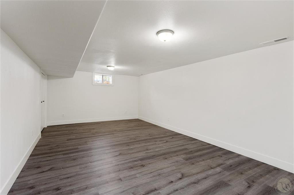 2042 Green Terrace Drive Property Photo 18