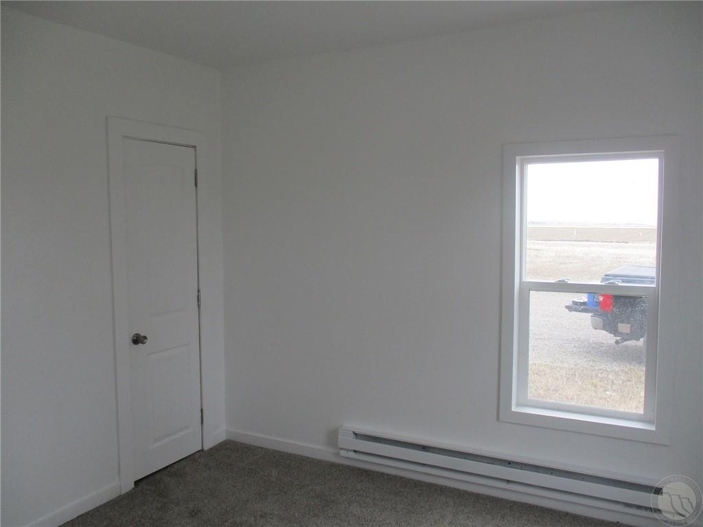 2295 Uffleman Loop Property Photo 13