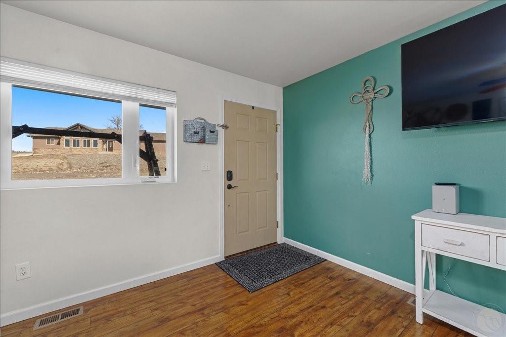 7906 Monad Road Property Photo 4