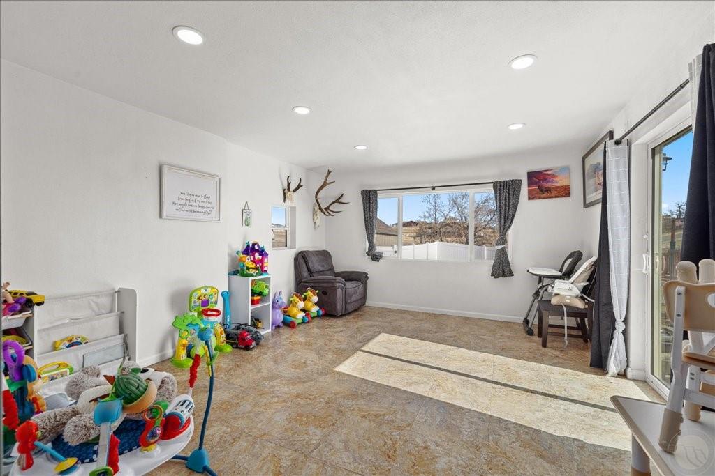7906 Monad Road Property Photo 14