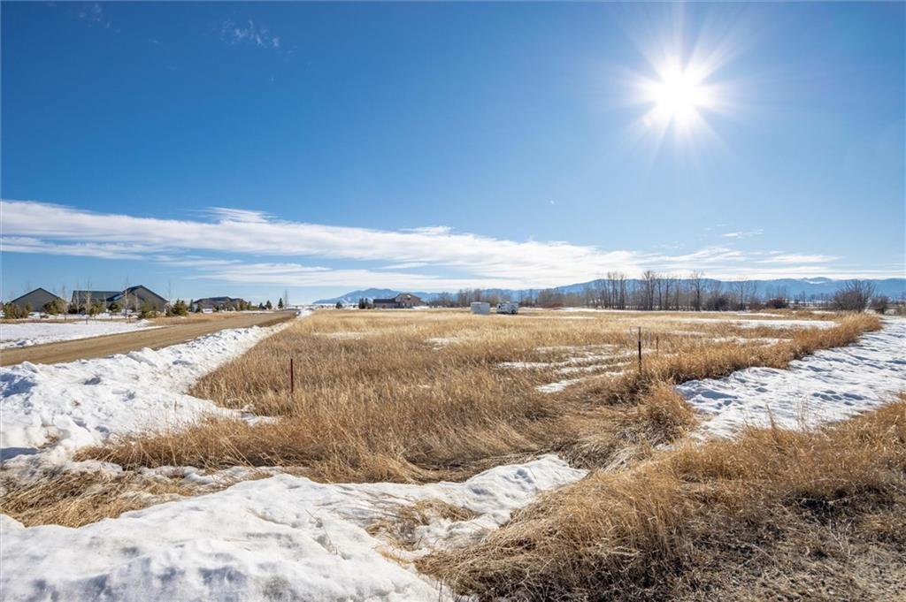 6 Lupine Circle Property Photo 13