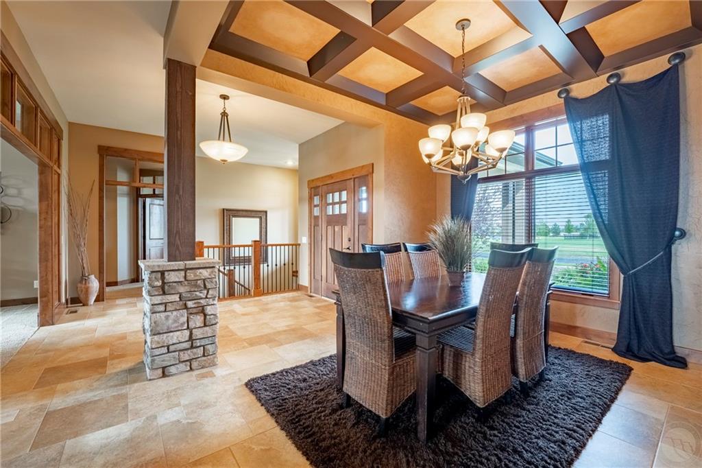 5331 Mule Deer Ct. Property Photo 5