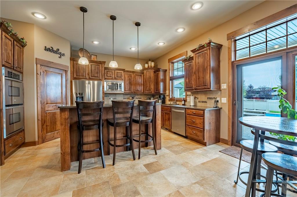 5331 Mule Deer Ct. Property Photo 7