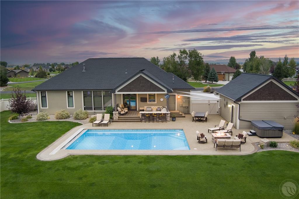 5331 Mule Deer Ct. Property Photo 22