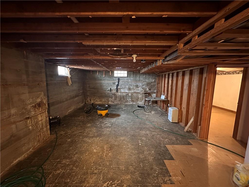 607 S 2nd Street W Property Photo 19
