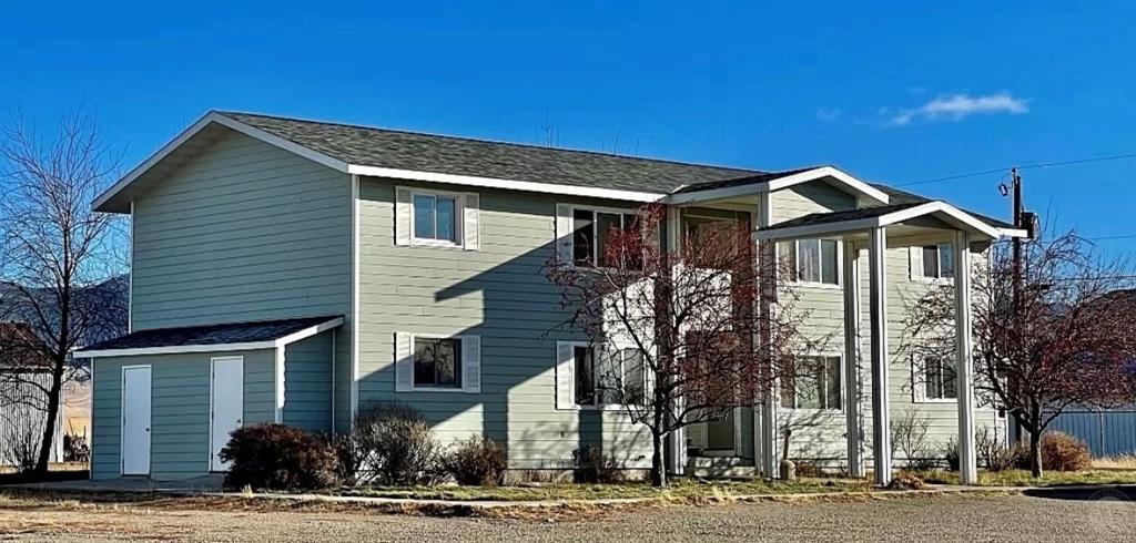 402 5th Ave SE 1,2,3,4 Property Photo 1
