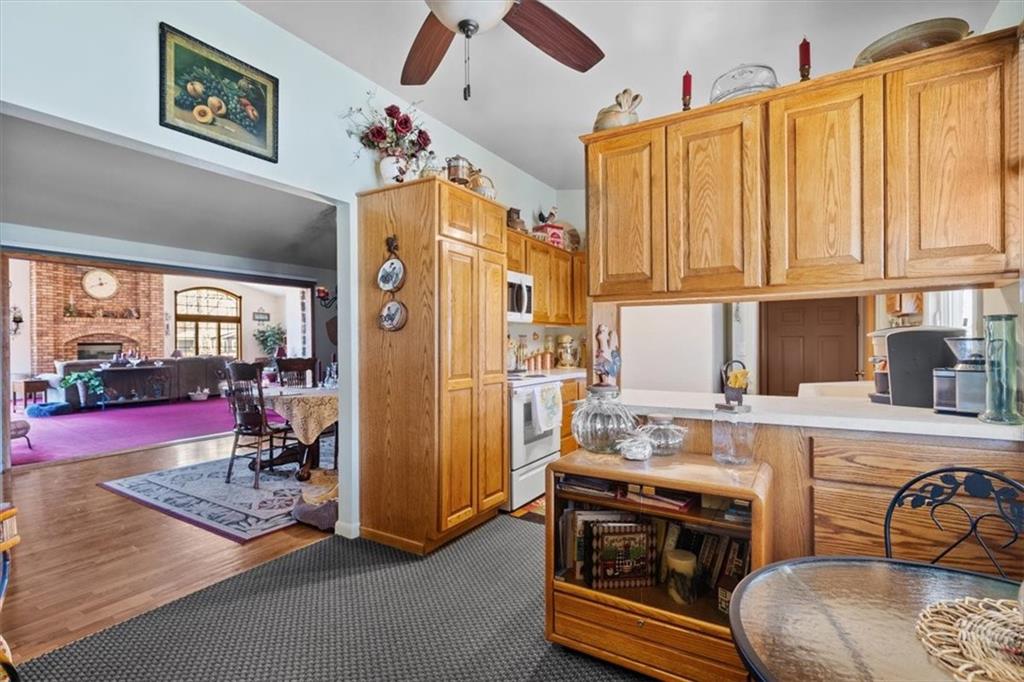 155 Lexington Drive Property Photo 12