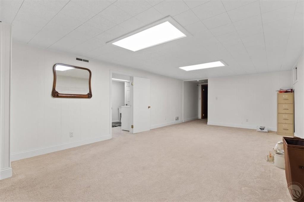 155 Lexington Drive Property Photo 19