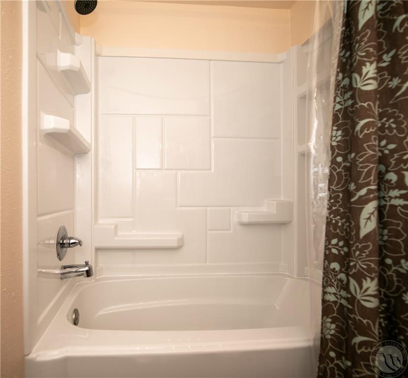 4131 Rimrock Road Property Photo 15