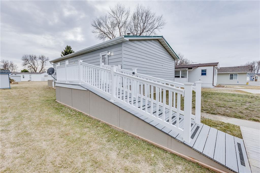 3840 Sandpiper Lane Property Photo 3