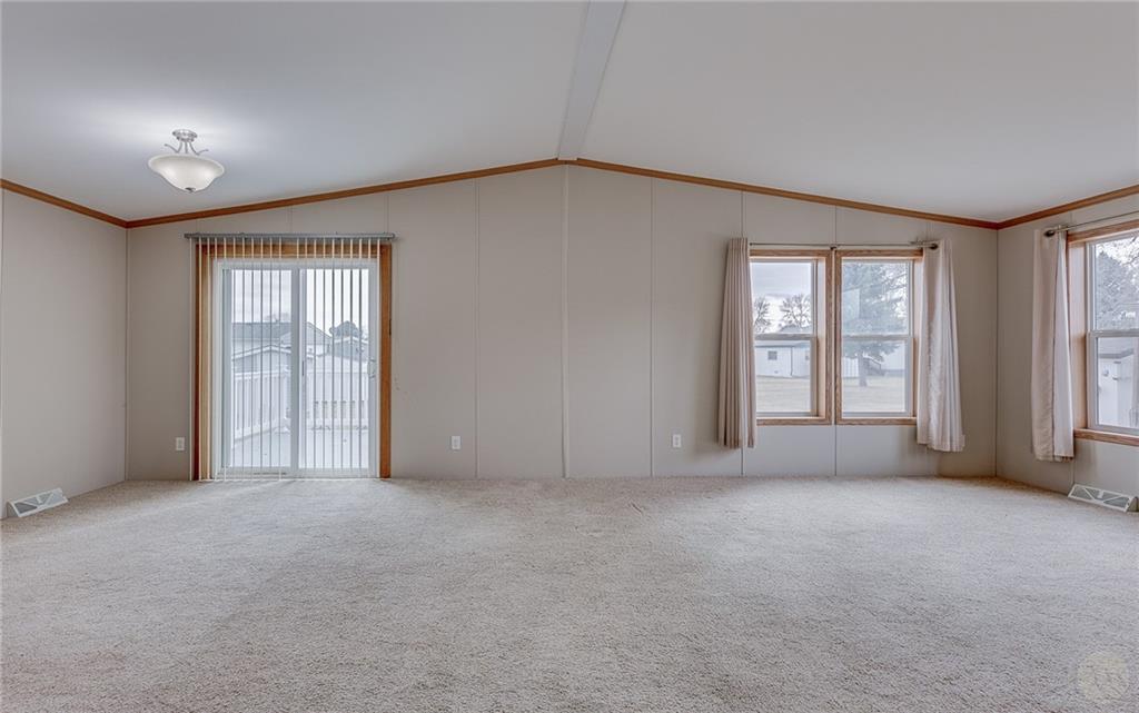 3840 Sandpiper Lane Property Photo 4