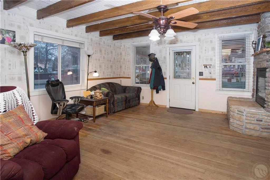 118 S Park Ave Property Photo 10