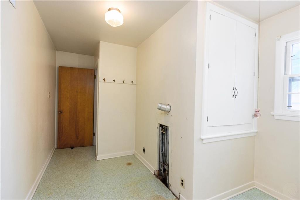 927 Miles Property Photo 19