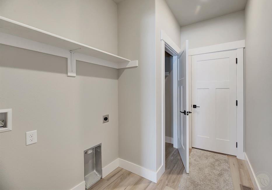 2220 Lindero Boulevard Property Photo 8