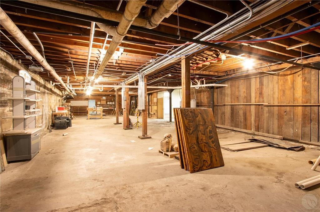 101 Main Property Photo 20